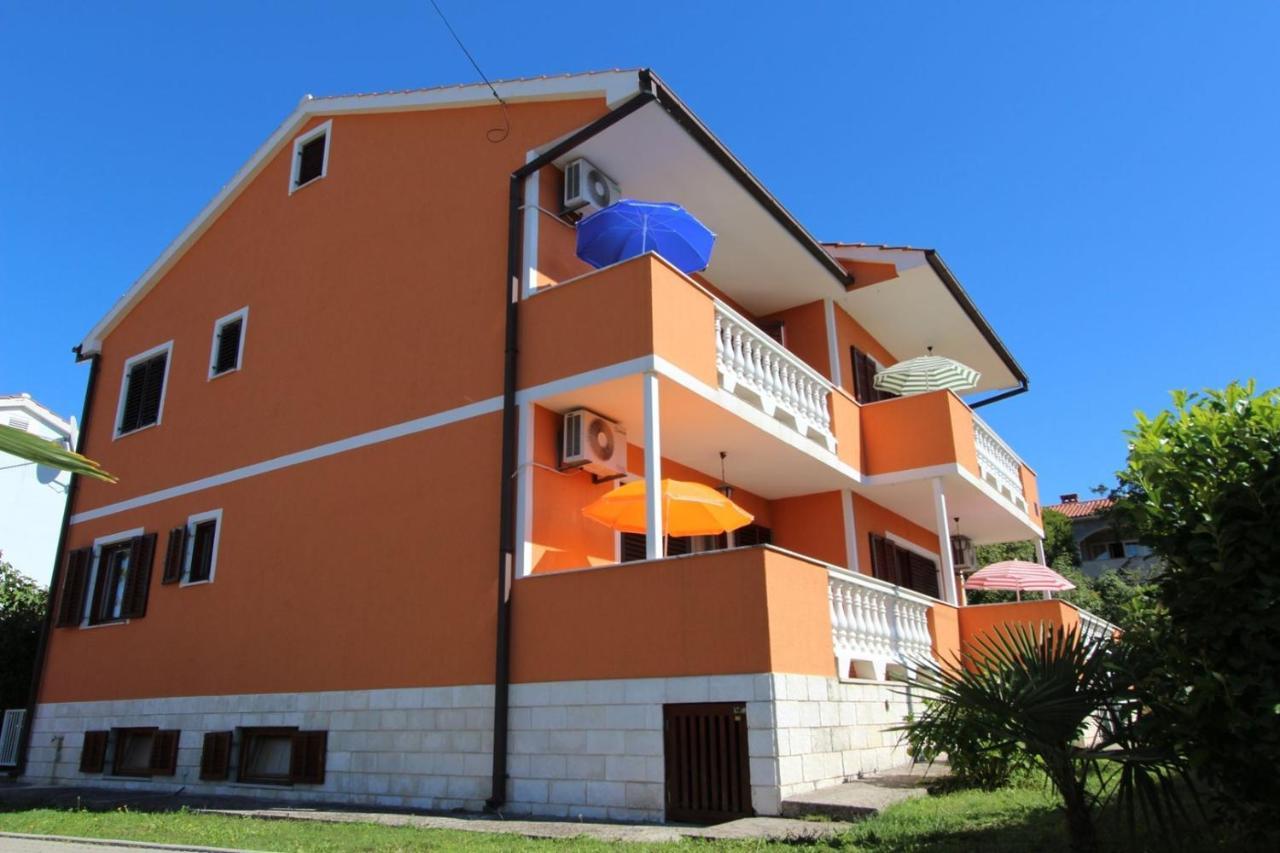 מאלינסקה Apartments Miko מראה חיצוני תמונה